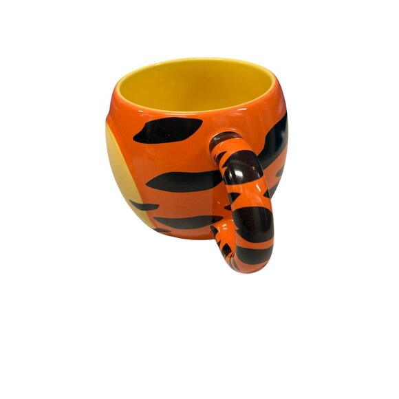 Disney Store Tigger Ceramic Mug - Picture 2 of 6